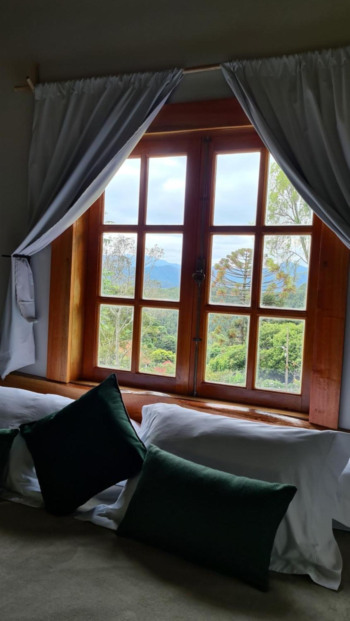 Hotel Serra Bonita デウフィン・モレイラ エクステリア 写真